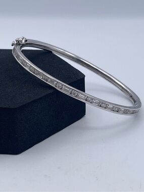 QVC Epiphany Diamonique Sterling Silver CZ Hinged Bangle Bracelet Platinum Clad